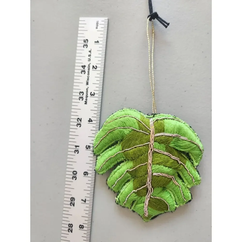 New Paul Smith Christmas Embroidery Ornament Green Leaf